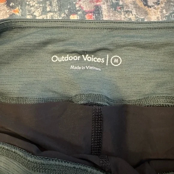 Outdoor Voices Evergreen Hudson Skort size medium - Picture 3 of 4